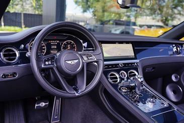 Bentley Continental GTC Cabriolet W12 — photo 4