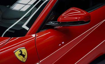 Ferrari F12 Berlinetta — photo 11