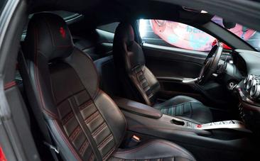 Ferrari F12 Berlinetta — photo 14