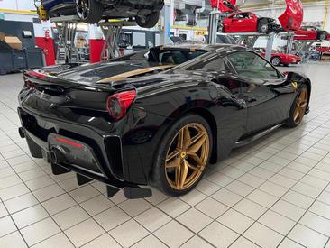 Ferrari 488 Pista Spider — photo 4