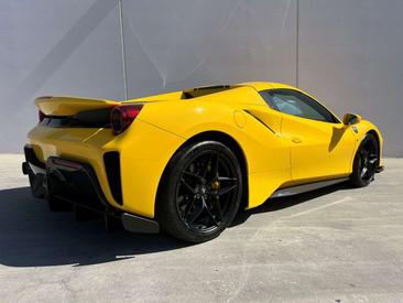 Ferrari 488 Pista Spider — photo 2