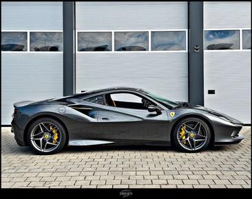Ferrari F8 Tributo — photo 5