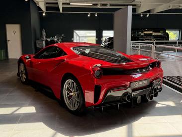 Ferrari 488 Pista — photo 5