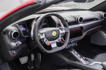 Ferrari Portofino — photo 10