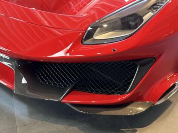 Ferrari 488 Pista — photo 11