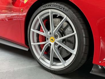 Ferrari 488 Pista — photo 12