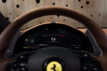 Ferrari Roma Spider — photo 20