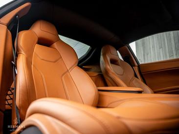 Ferrari F12 Berlinetta — photo 20