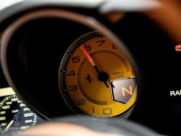 Ferrari F12 Berlinetta — photo 26