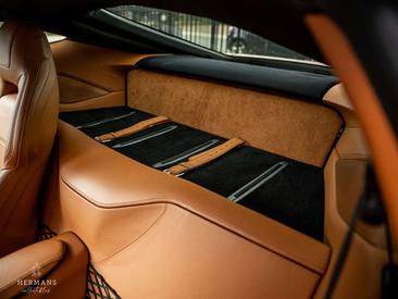 Ferrari F12 Berlinetta — photo 28