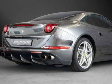 Ferrari California T — photo 12