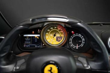 Ferrari California T — photo 19