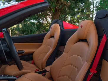 Ferrari 488 Spider — photo 8