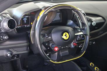 Ferrari F8 Tributo — photo 12