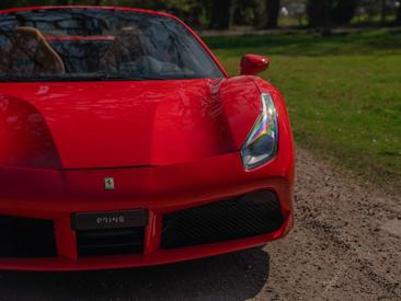 Ferrari 488 Spider — photo 14