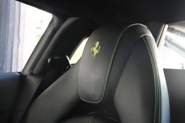 Ferrari F8 Tributo — photo 23