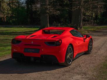 Ferrari 488 Spider — photo 27