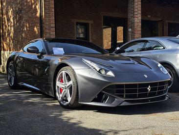 Ferrari F12 Berlinetta — photo 3