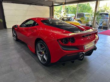 Ferrari F8 Tributo — photo 6
