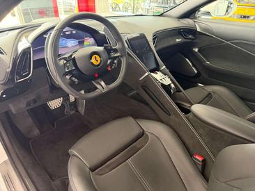 Ferrari Roma Spider — photo 7