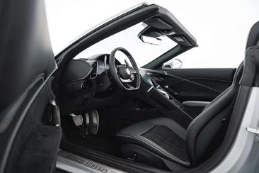 Ferrari Roma Spider — photo 14