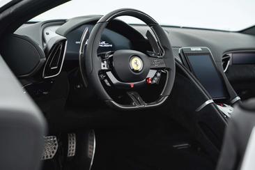 Ferrari Roma Spider — photo 15