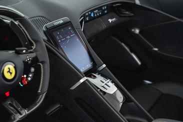 Ferrari Roma Spider — photo 18