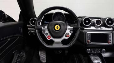 Ferrari California T — photo 17