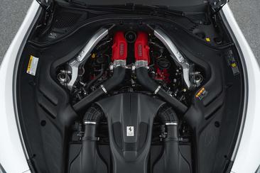 Ferrari Roma Spider — photo 28