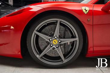 Ferrari 458 Italia — photo 12