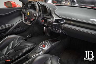 Ferrari 458 Italia — photo 21