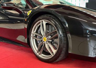 Ferrari 488 GTB — photo 21