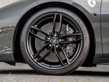 Ferrari 488 GTB — photo 16