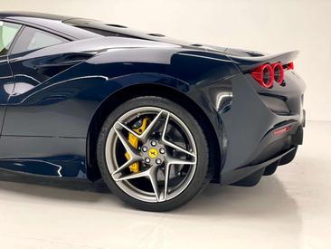 Ferrari F8 Tributo — photo 12