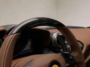 Ferrari F8 Tributo — photo 20