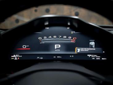 Ferrari 12 Cilindri — photo 19