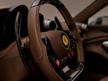 Ferrari F8 Tributo — photo 21