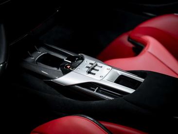 Ferrari 12 Cilindri — photo 22