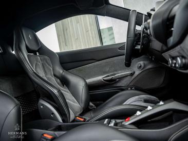 Ferrari 488 GTB — photo 34