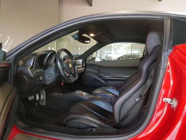 Ferrari 458 Italia — photo 9