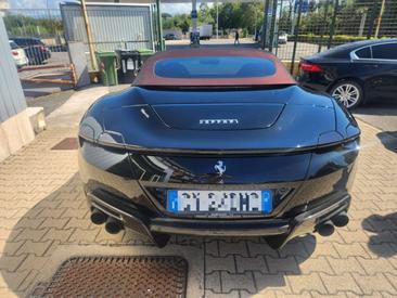 Ferrari Roma Spider — photo 9