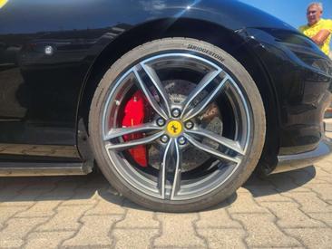 Ferrari Roma Spider — photo 14