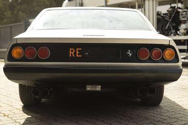Ferrari 365 GT4 2+2 — photo 5