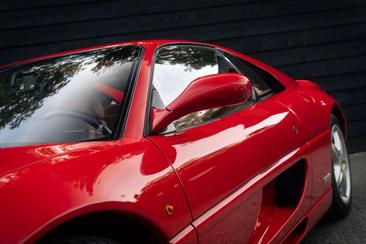 Ferrari F355 Berlinetta — photo 37