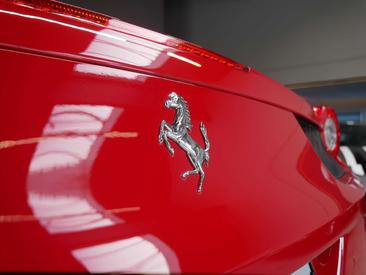 Ferrari 458 Italia — photo 24