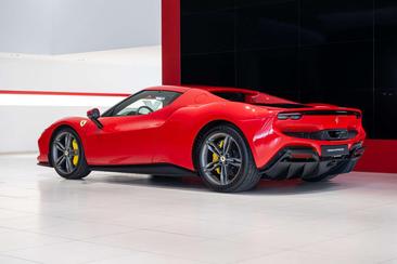Ferrari 296 GTB — photo 10