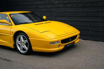 Ferrari F355 Berlinetta — photo 10