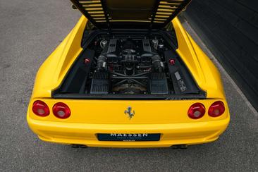 Ferrari F355 Berlinetta — photo 11