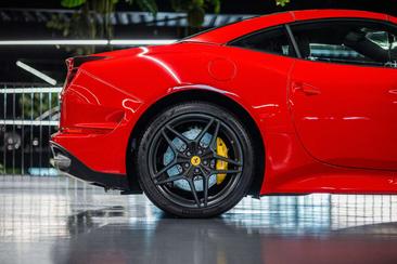 Ferrari California T — photo 20