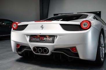 Ferrari 458 Italia — photo 11